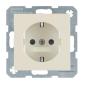 Berker Kwadrat kremowy - gniazdo pojedyncze SCHUKO z przesłonami