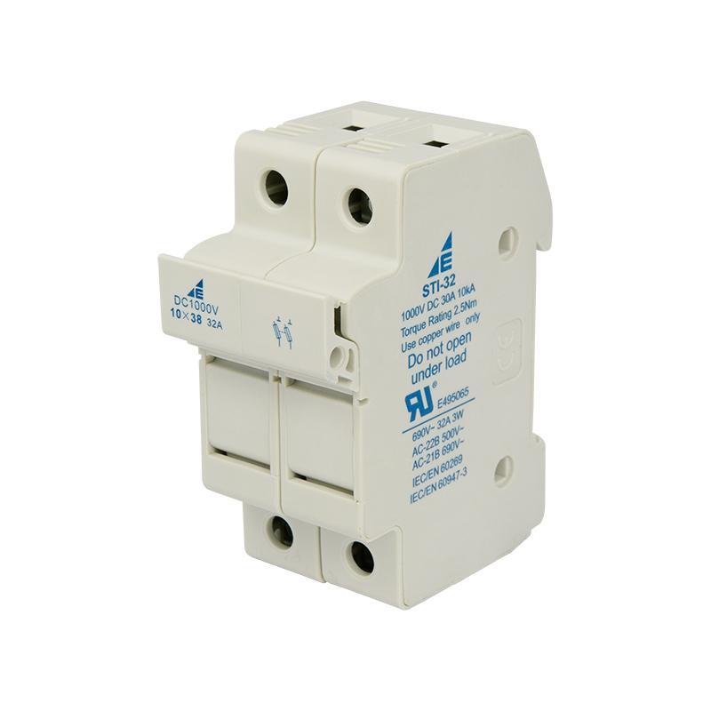 Rozłącznik bezpiecznikowy STI/32/2P 10x38 1000VDC