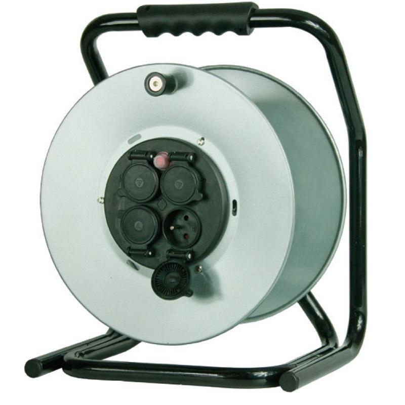 Rozgałęźnik na bębnie metalowym 4x230V + termik - 1120-R