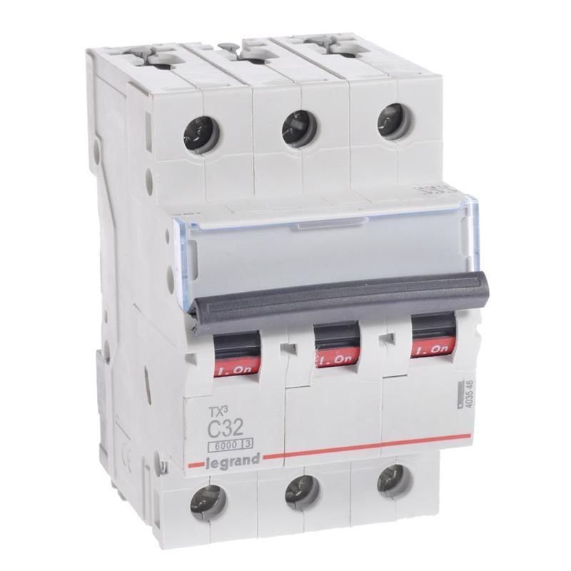 Wyłącznik nadprądowy S303 TX3 C32 Legrand