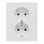 Simon 55 biały - gniazdo schuko podwójne z przesłonami TGSZ2PZFAR/111